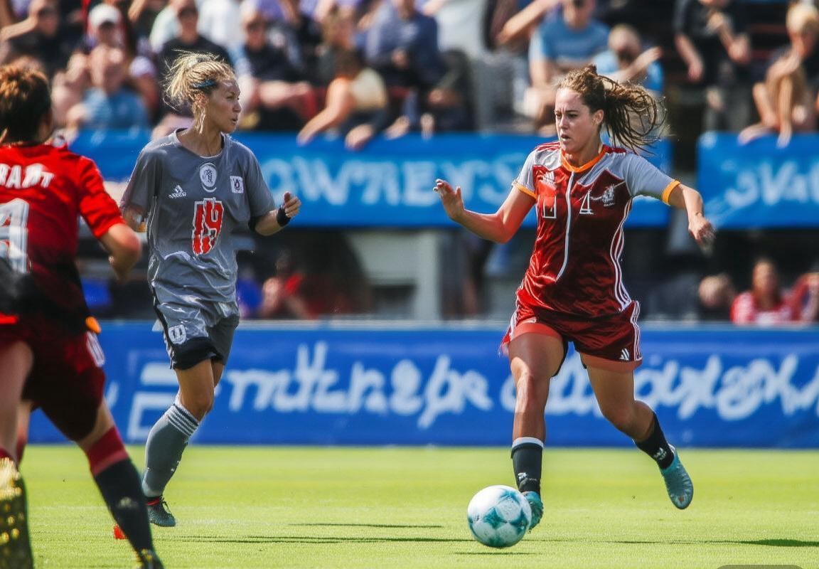 2018洛杉矶火队VS纽约自由队：女子足球巅峰对决回顾